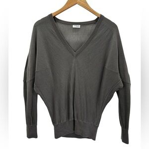 Akris Punto Wool Long Sleeve V-neck Drop Shoulder Lightweight Top